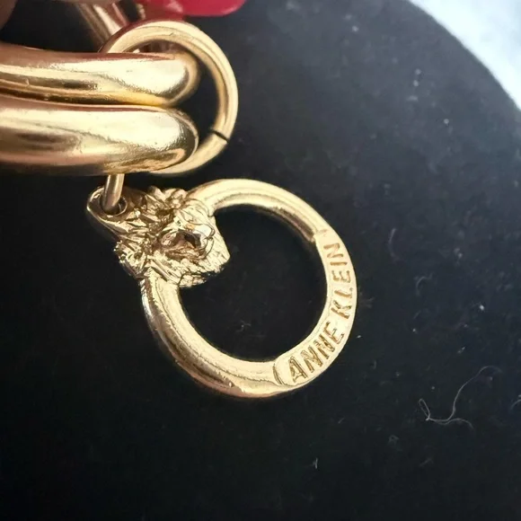 Anne Klein Vintage Gold-Tone Sculptural Link Statement Necklace - Picture 4 of 6